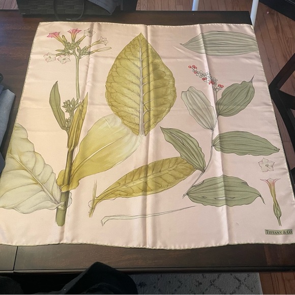Tiffany & Co. 100% Silk Scarf 34" Study Of Plants Silk Jacquard Vintage Pink - Picture 1 of 15